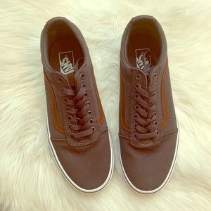 Men’s shoes